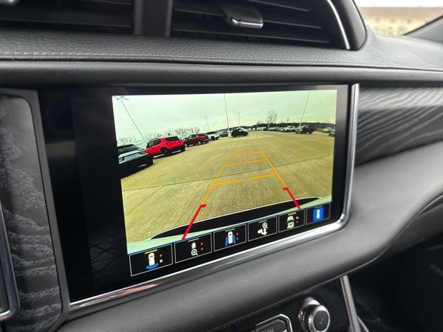 Used 2022 GMC Yukon XL Denali image 65