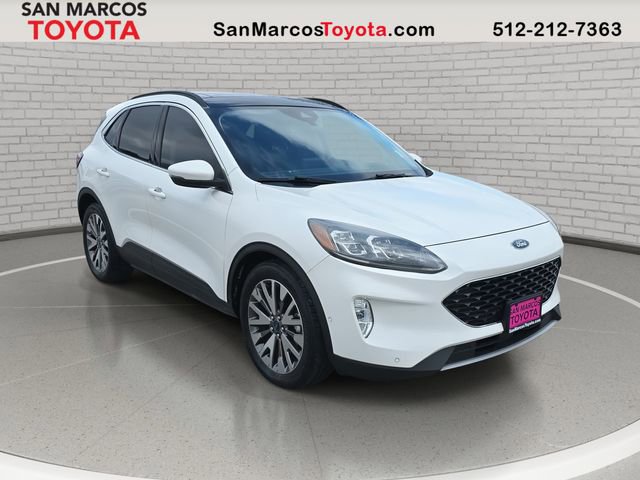 Used 2020 Ford Escape Titanium w/ Titanium Premium Package 2.0 image 3