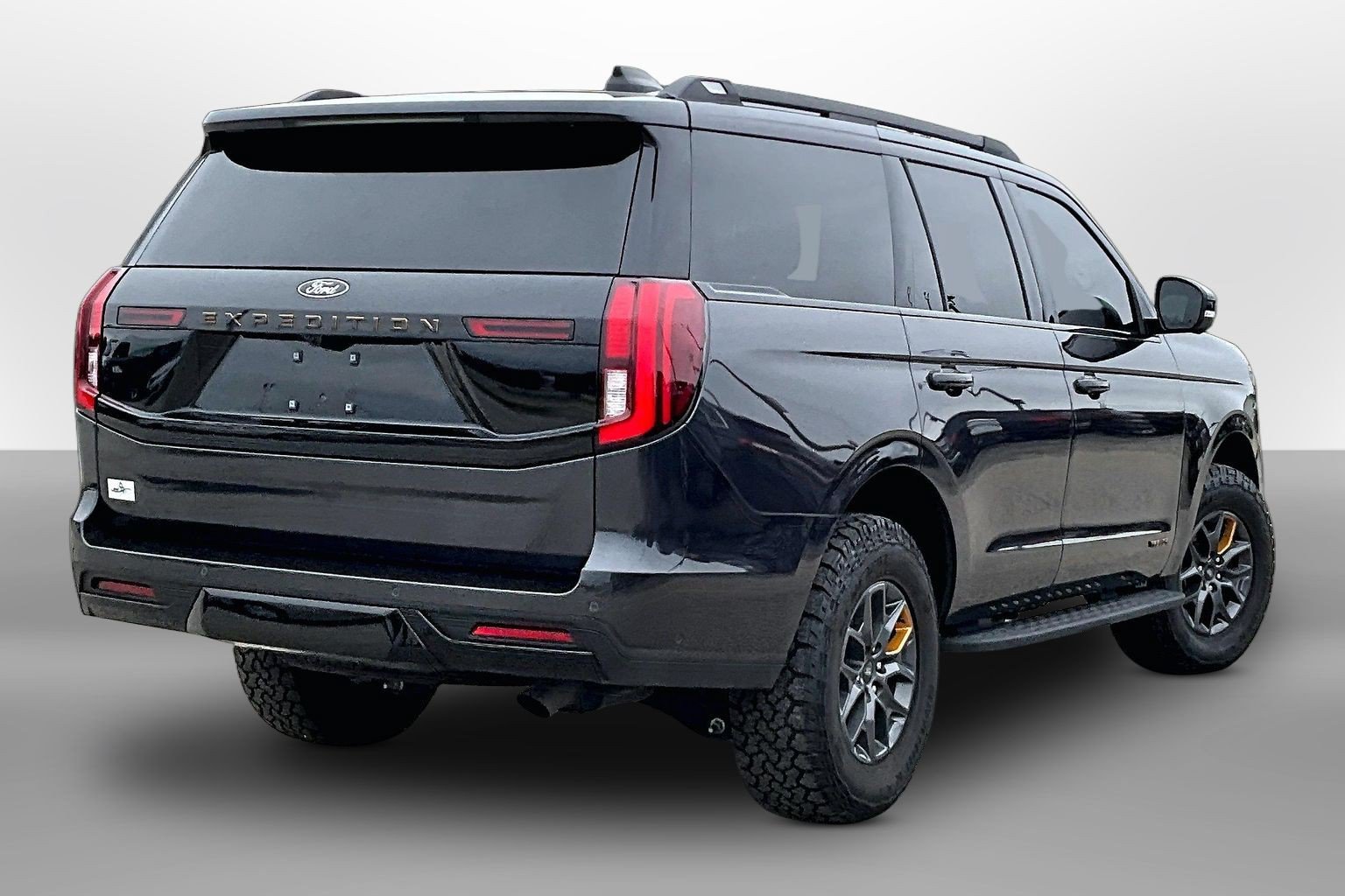 Used 2025 Ford Expedition Tremor AWD/4WD image 11