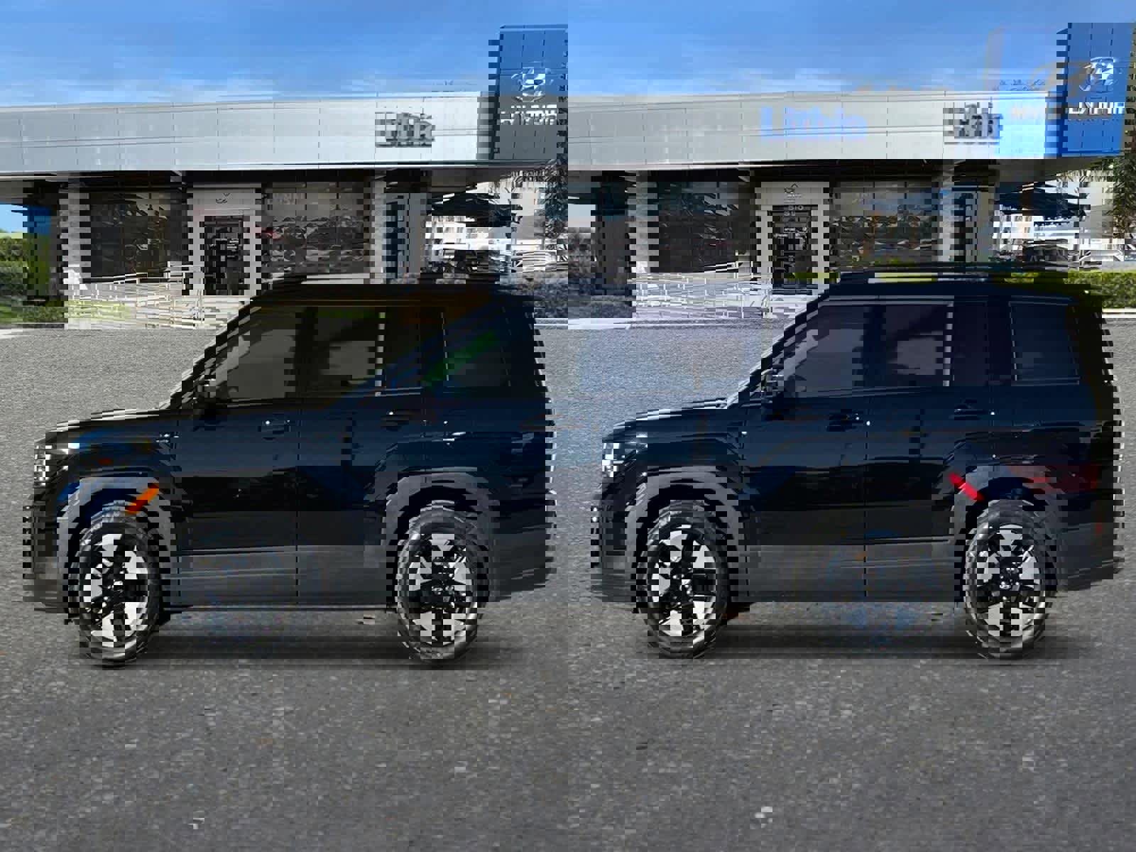 Used 2024 Hyundai Santa Fe SEL image 5