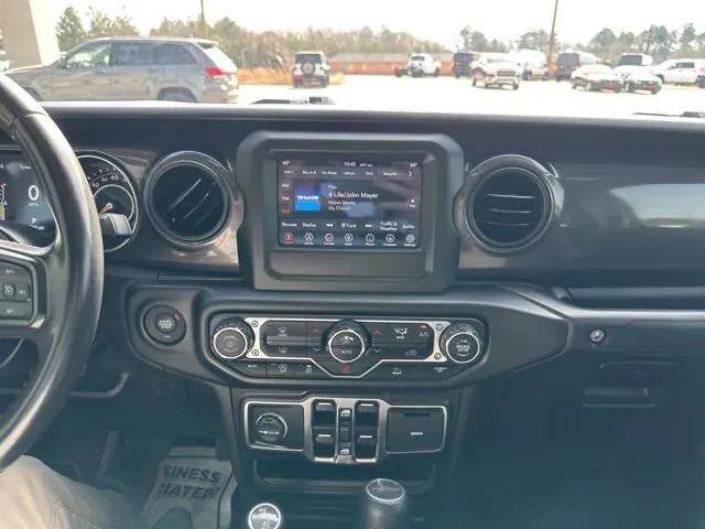 Certified 2022 Jeep Gladiator Sport image 13