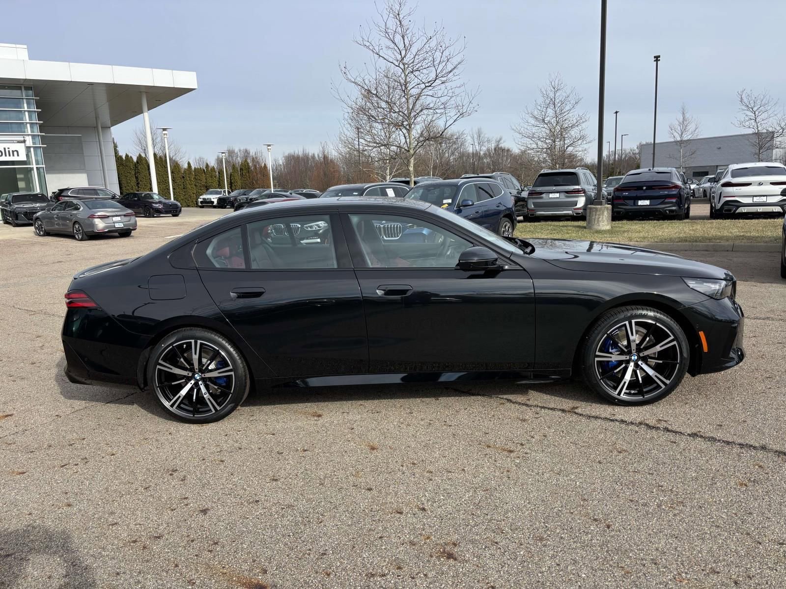 New 2026 BMW 530i xDrive w/ M Sport Package image 8