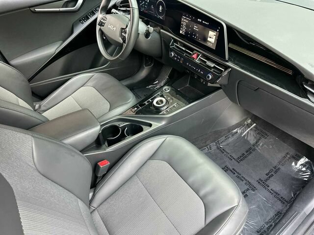 Used 2023 Kia Niro Wind FWD image 19