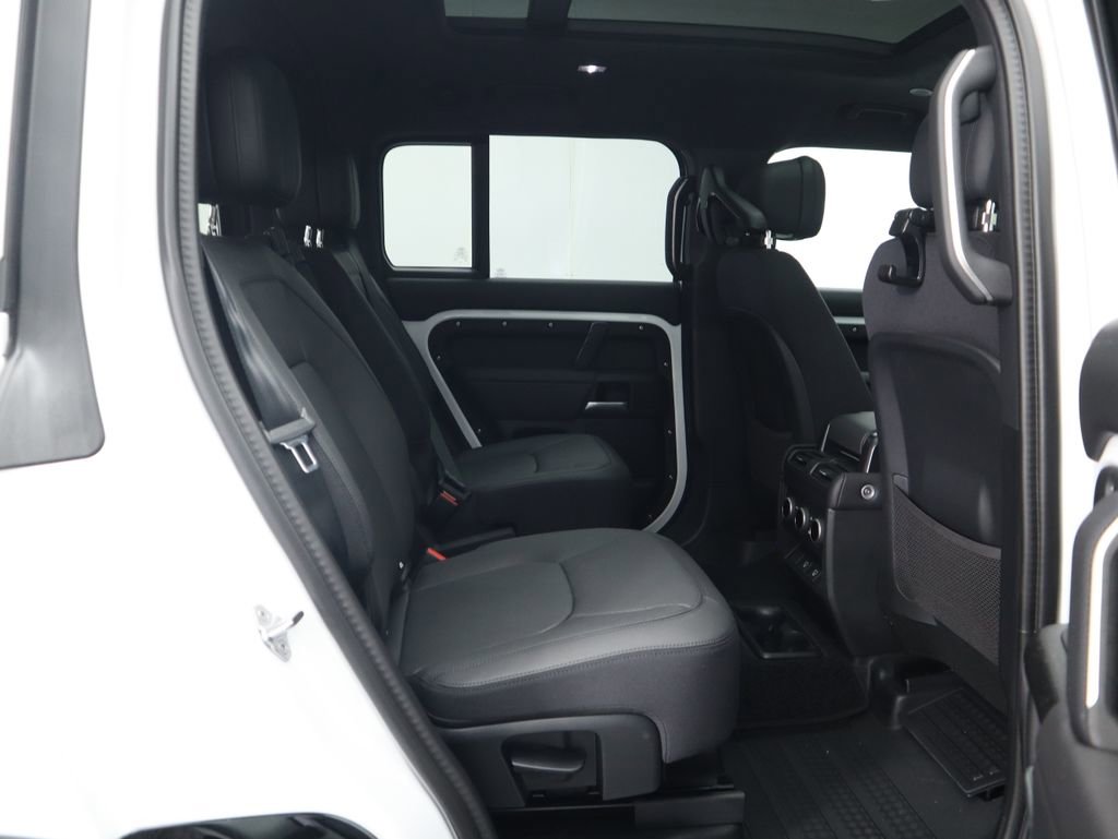 New 2025 Land Rover Defender 130 V8 image 23