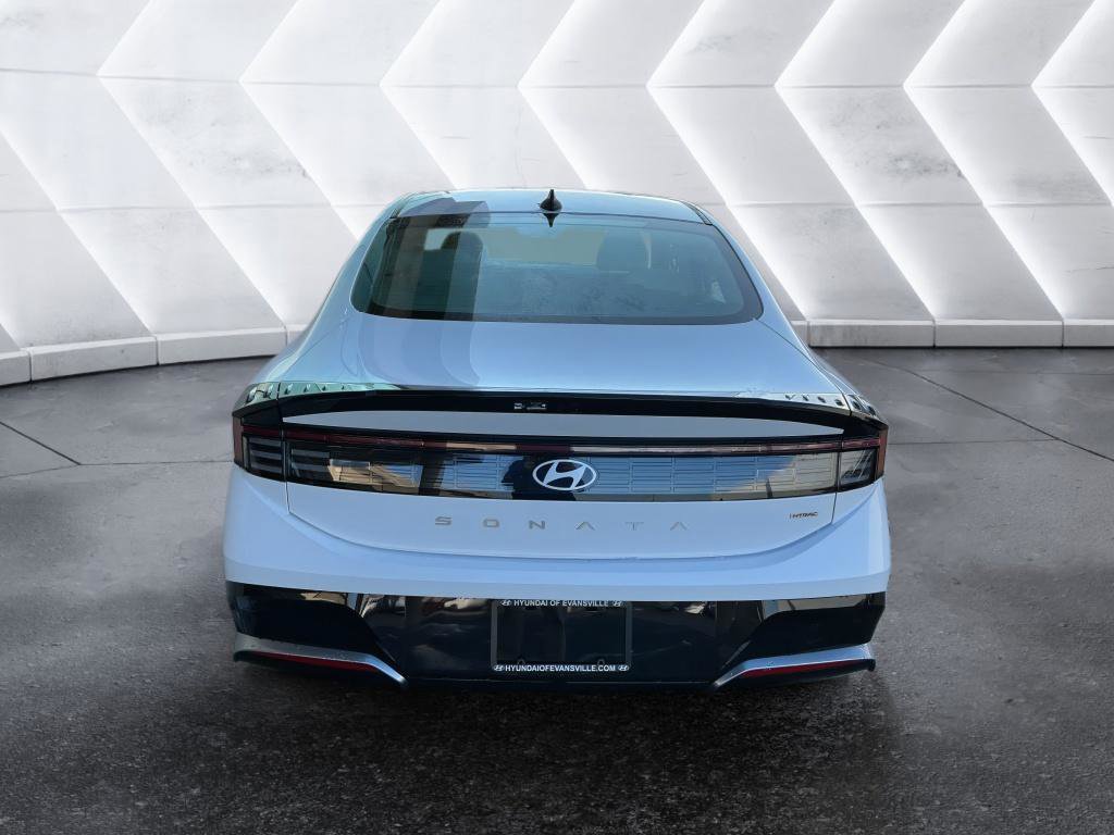 New 2026 Hyundai Sonata SEL image 3