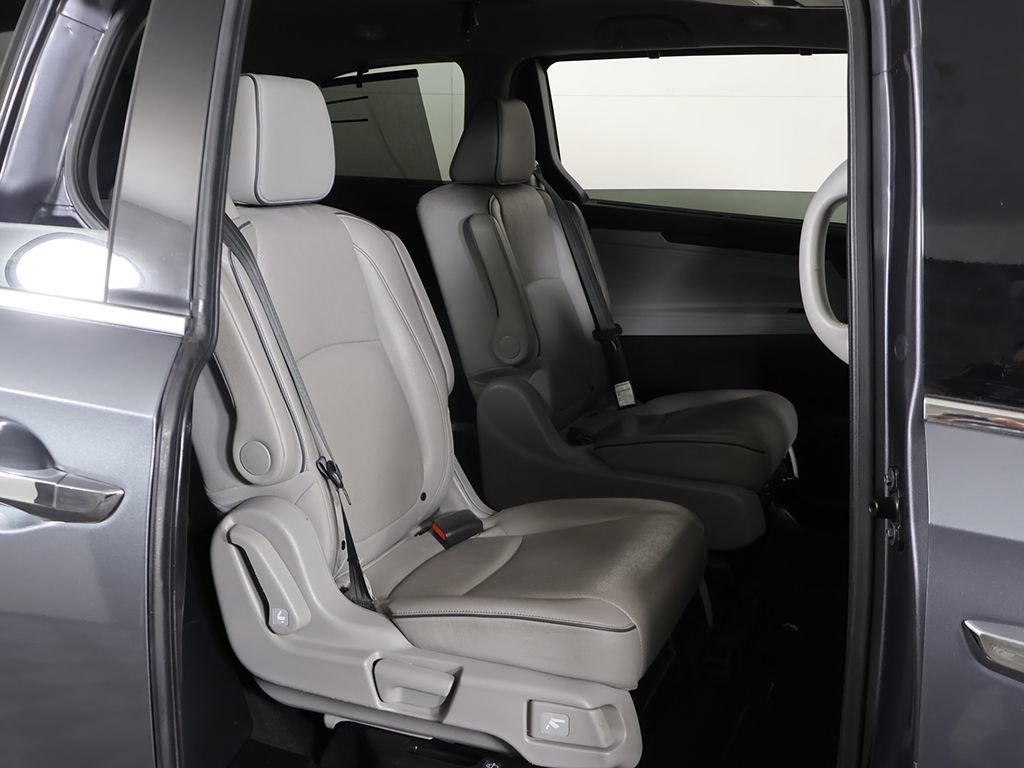 Used 2023 Honda Odyssey Elite image 32