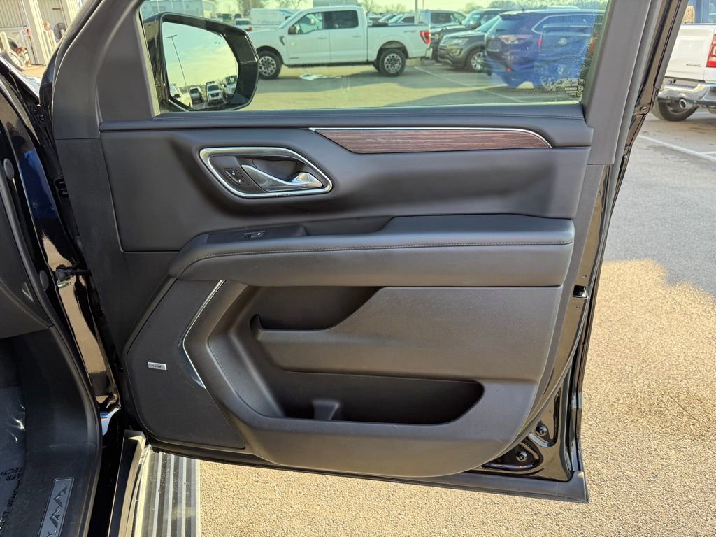 Used 2023 Chevrolet Tahoe High Country image 20