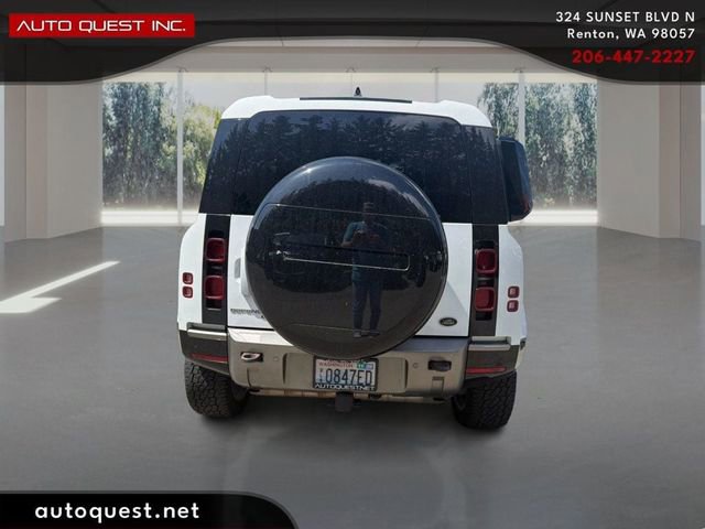 Used 2021 Land Rover Defender 110 X-Dynamic HSE AWD/4WD image 6