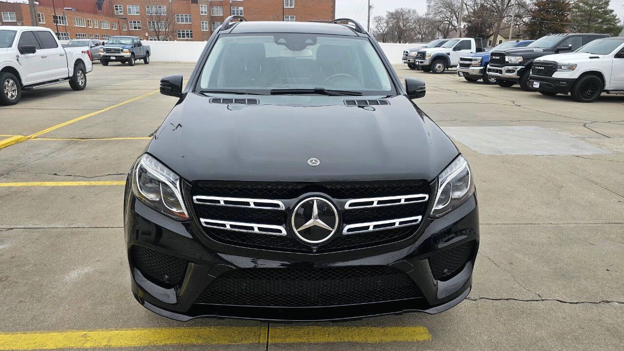 Used 2019 Mercedes-Benz GLS 550 4MATIC image 4