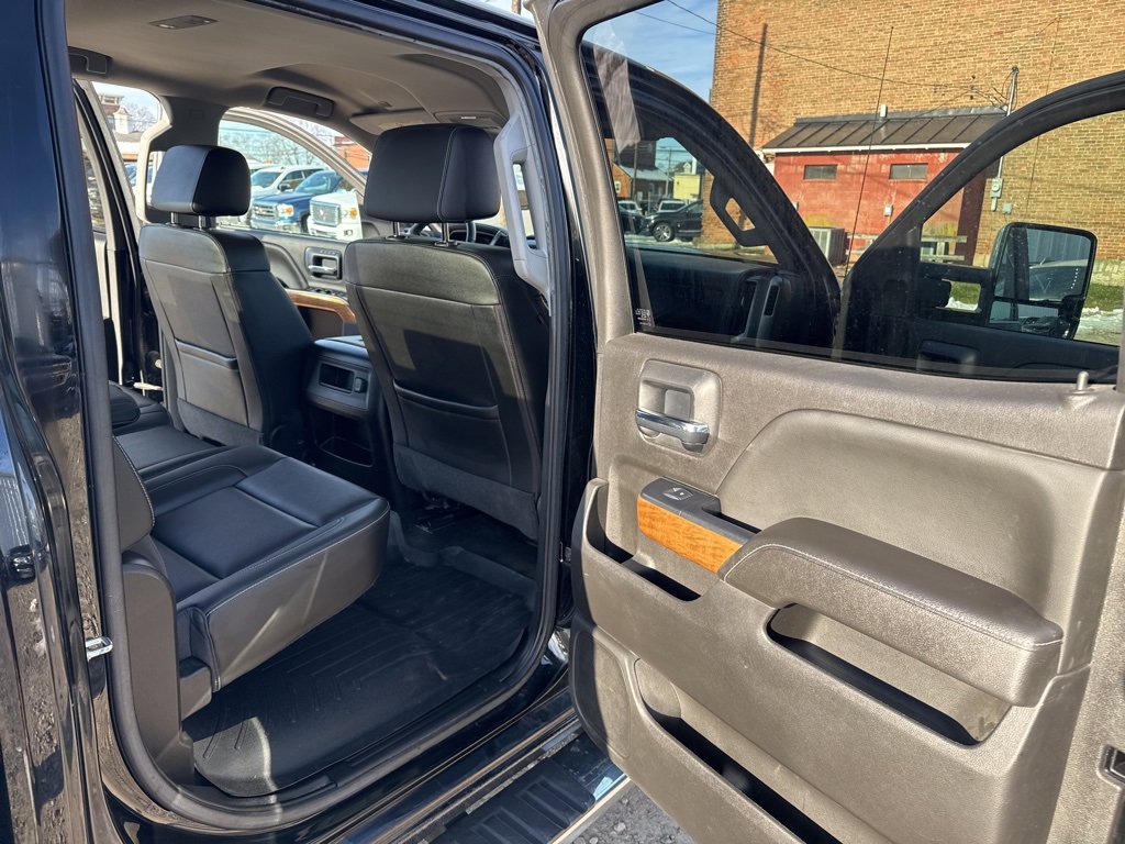Used 2017 Chevrolet Silverado 2500 LTZ w/ Duramax Plus Package image 22