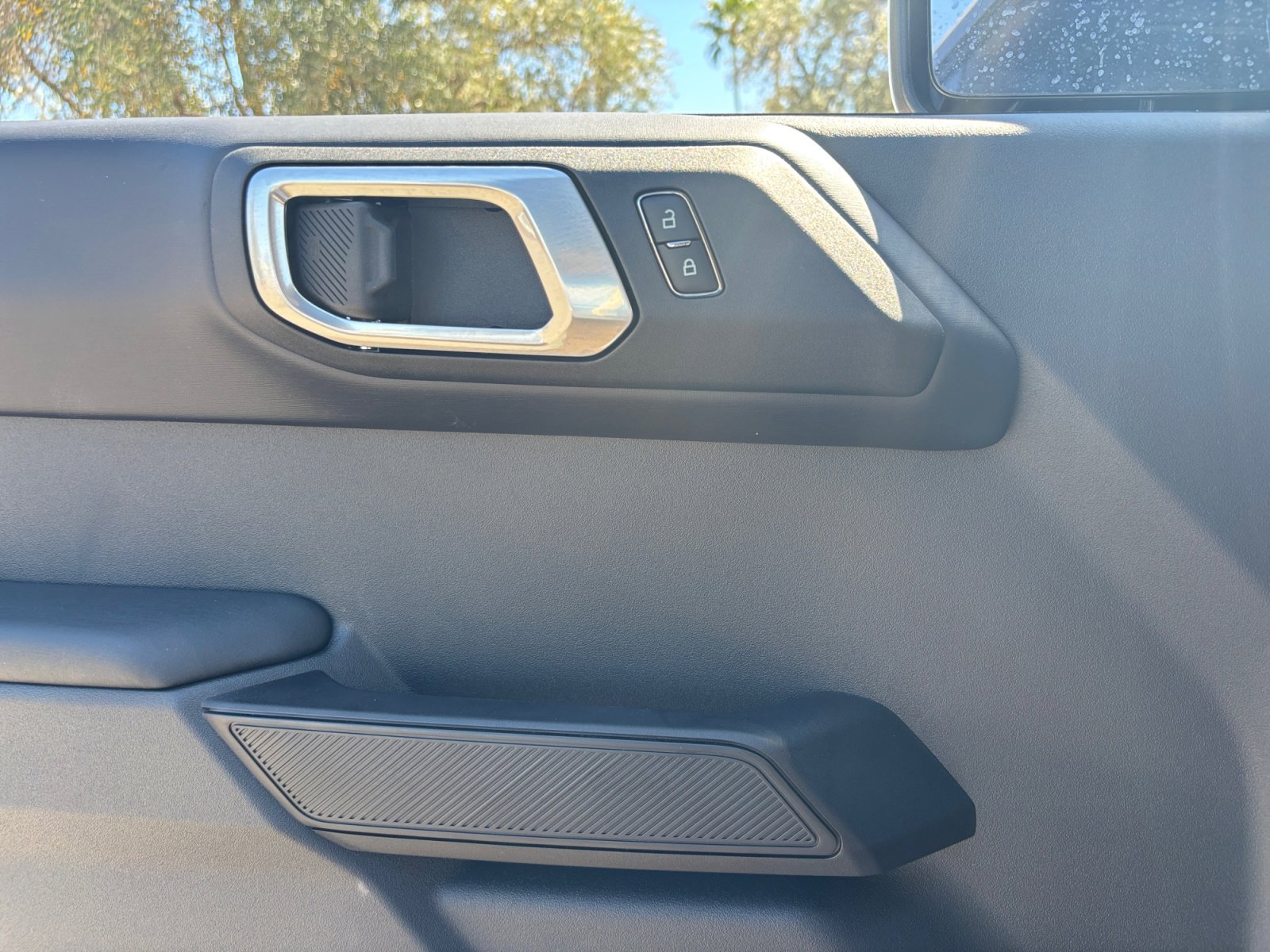 New 2026 Ford Bronco Outer Banks image 16