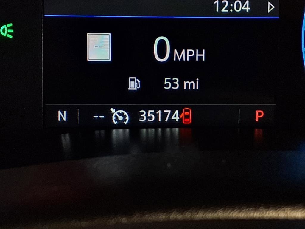 Used 2022 GMC Canyon Elevation image 29