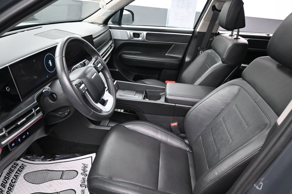 Used 2024 Hyundai Santa Fe Limited AWD/4WD image 28