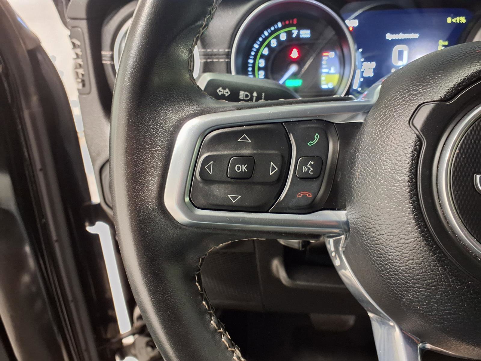 Used 2022 Jeep Wrangler Unlimited Sahara image 20