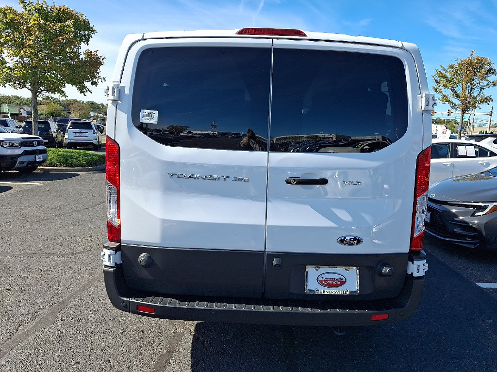 Used 2024 Ford Transit 350 XLT RWD image 5