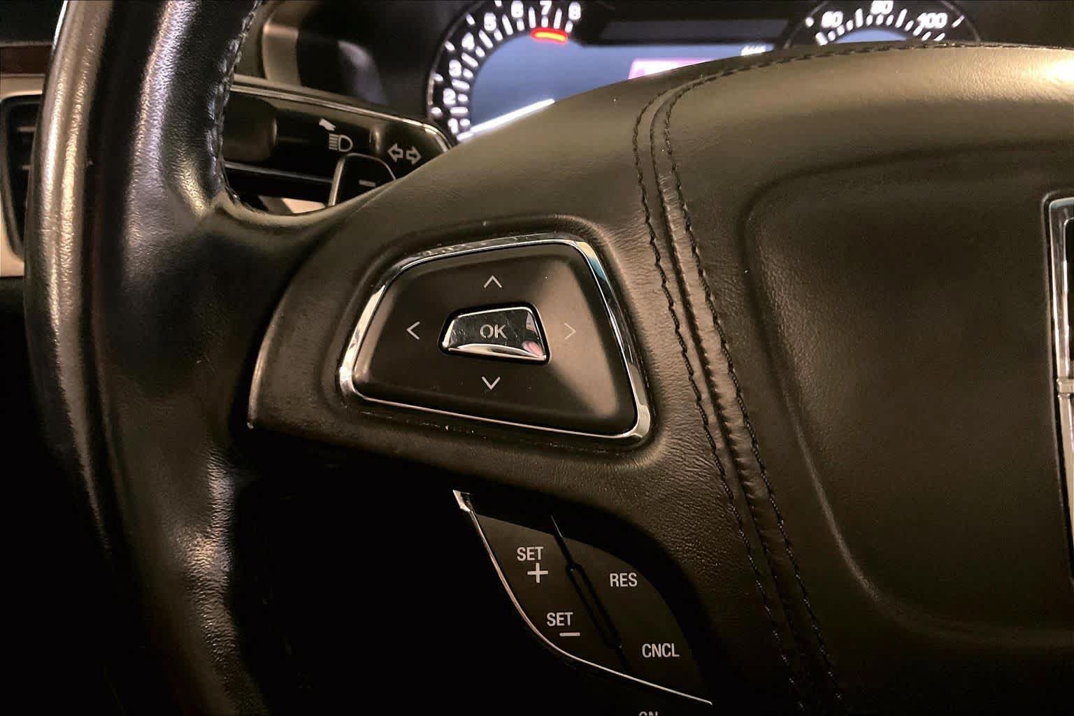 Used 2018 Lincoln MKZ Reserve w/ Climate Package AWD/4WD image 21