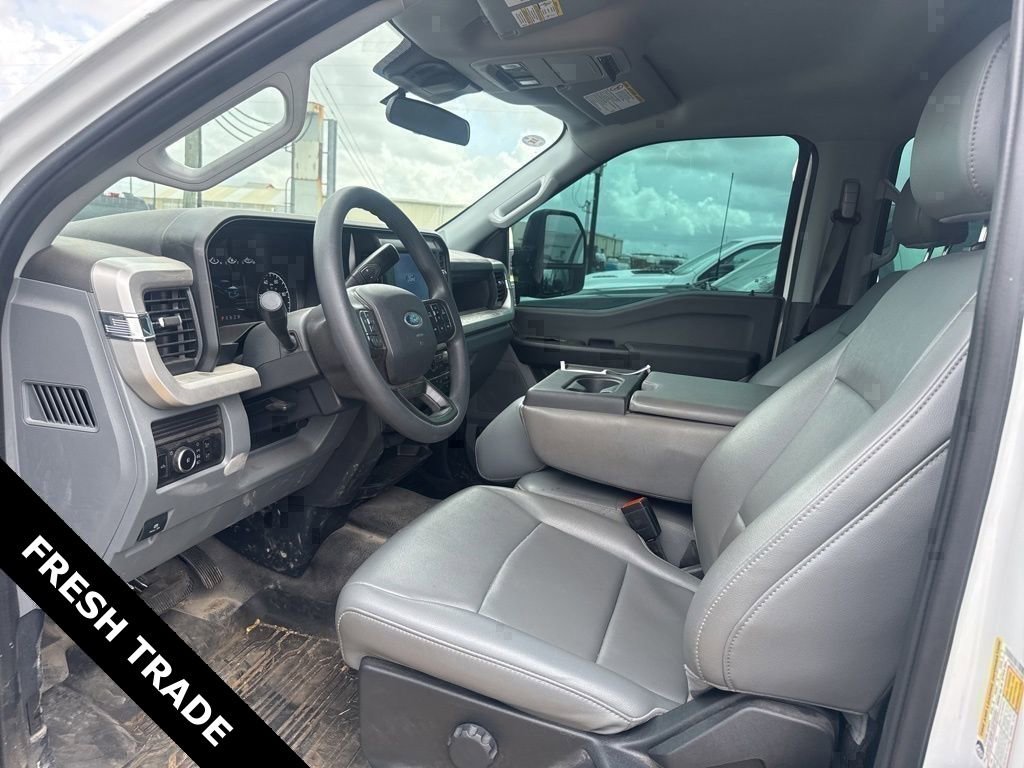 Used 2025 Ford F350 XL AWD/4WD image 8