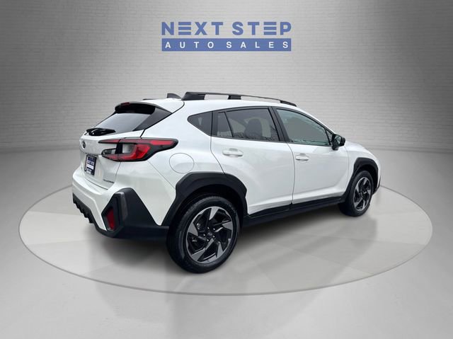 Used 2024 Subaru Crosstrek 2.5i Limited w/ Crosstrek Mirror Package AWD/4WD image 8
