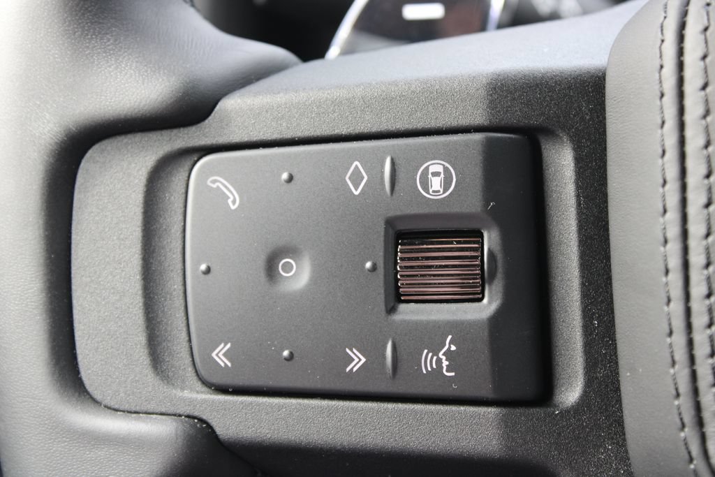 New 2026 Land Rover Defender 110 OCTA AWD/4WD image 25
