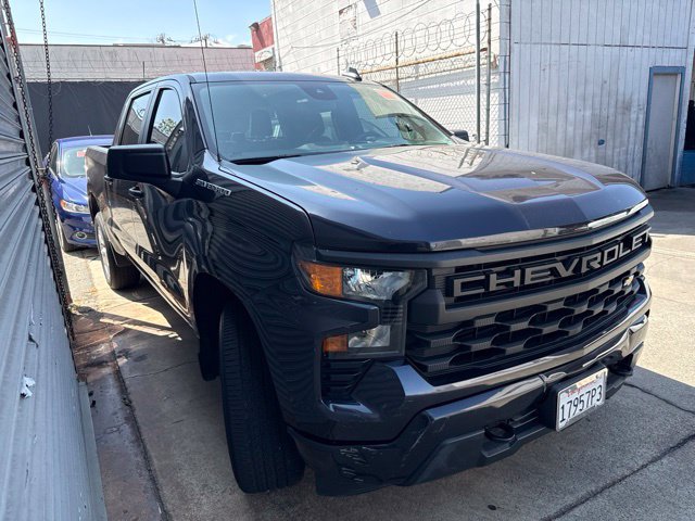 Used 2022 Chevrolet Silverado 1500 Custom RWD image 1