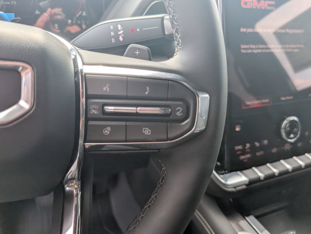 New 2026 GMC Yukon XL Elevation w/ Elevation Premium Package AWD/4WD image 18
