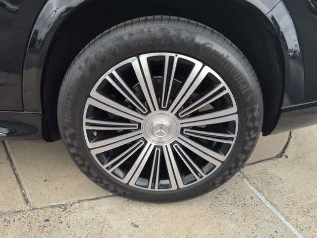 Used 2023 Mercedes-Benz Maybach GLS 600 4MATIC image 12