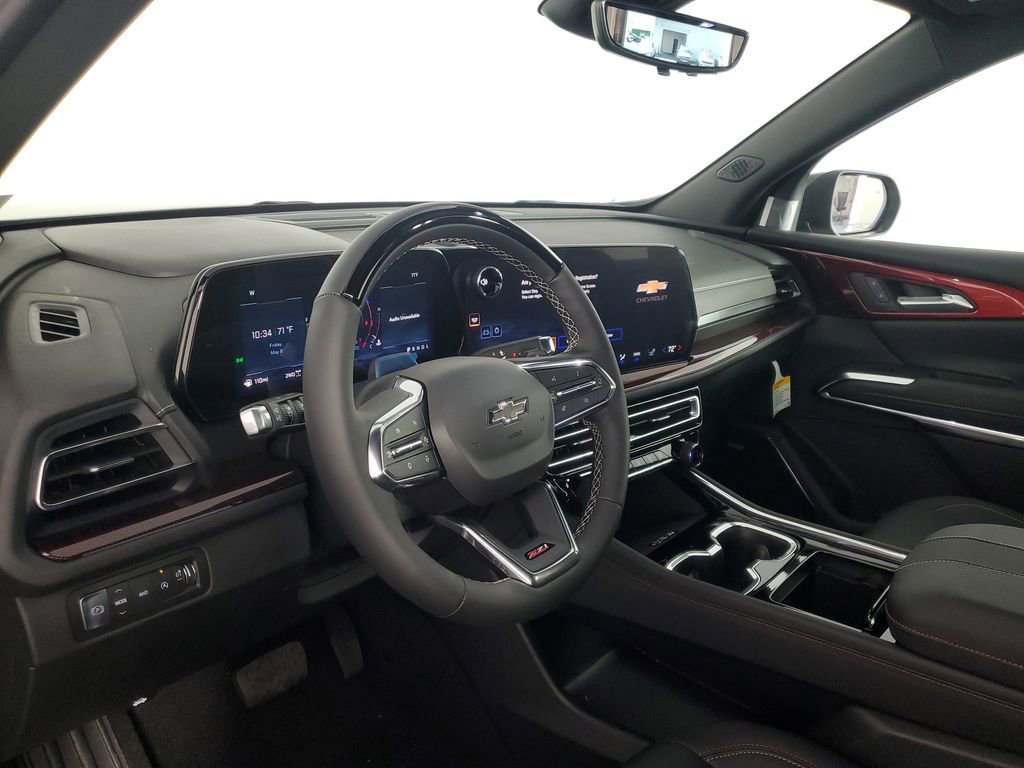 New 2026 Chevrolet Traverse Z71 w/ Enhanced Driving Package AWD/4WD image 11