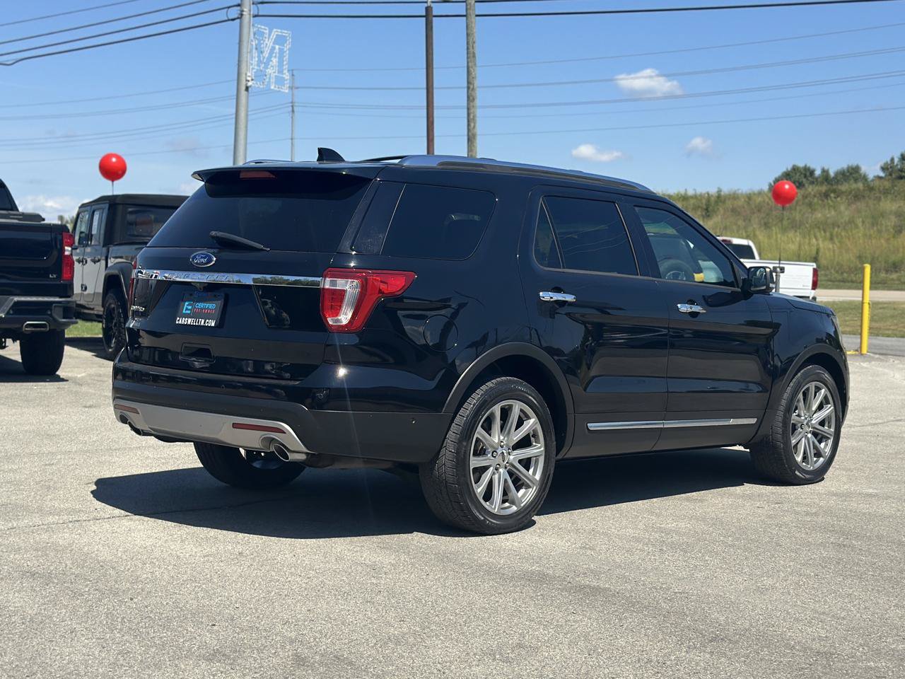 Used 2016 Ford Explorer Limited w/ Equipment Group 301A AWD/4WD image 4