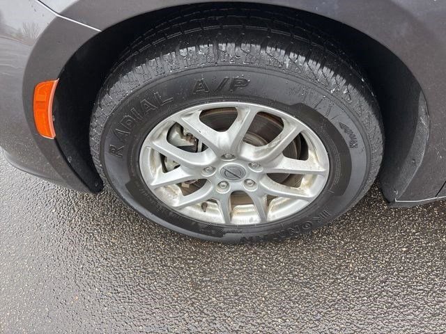 Used 2023 Chrysler Pacifica Touring-L image 45
