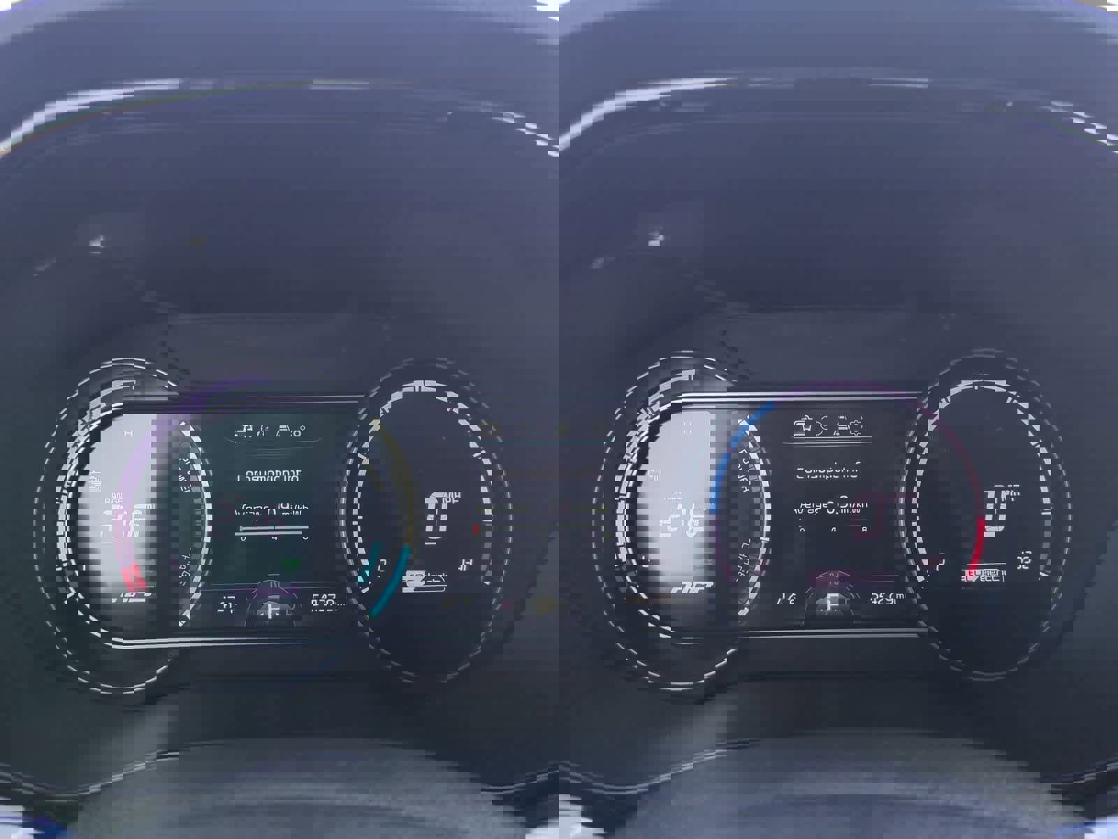 Certified 2022 Kia Niro EX image 33