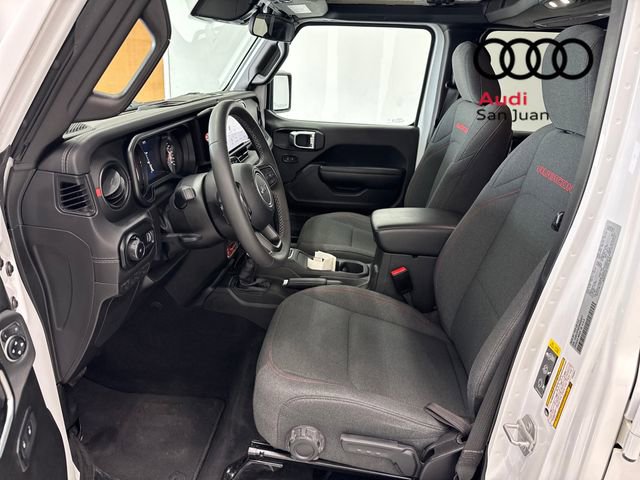 Used 2025 Jeep Wrangler Rubicon image 24