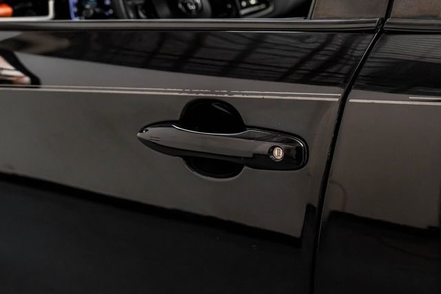 Used 2020 Toyota Corolla LE FWD image 37