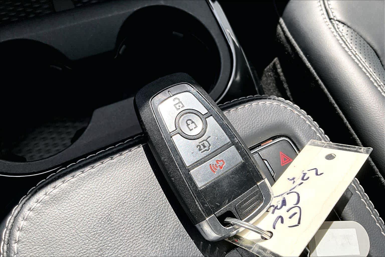 Used 2023 Ford Mustang Mach-E Premium AWD/4WD image 18