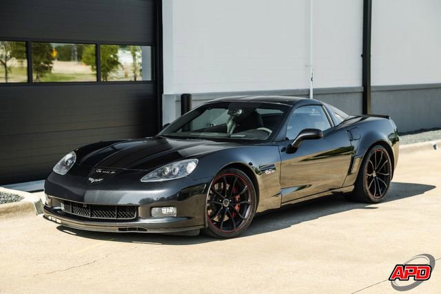 Used 2012 Chevrolet Corvette Z06 w/ 3LZ Preferred Equipment Group image 5