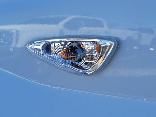Used 2021 Hyundai Venue SE FWD image 26