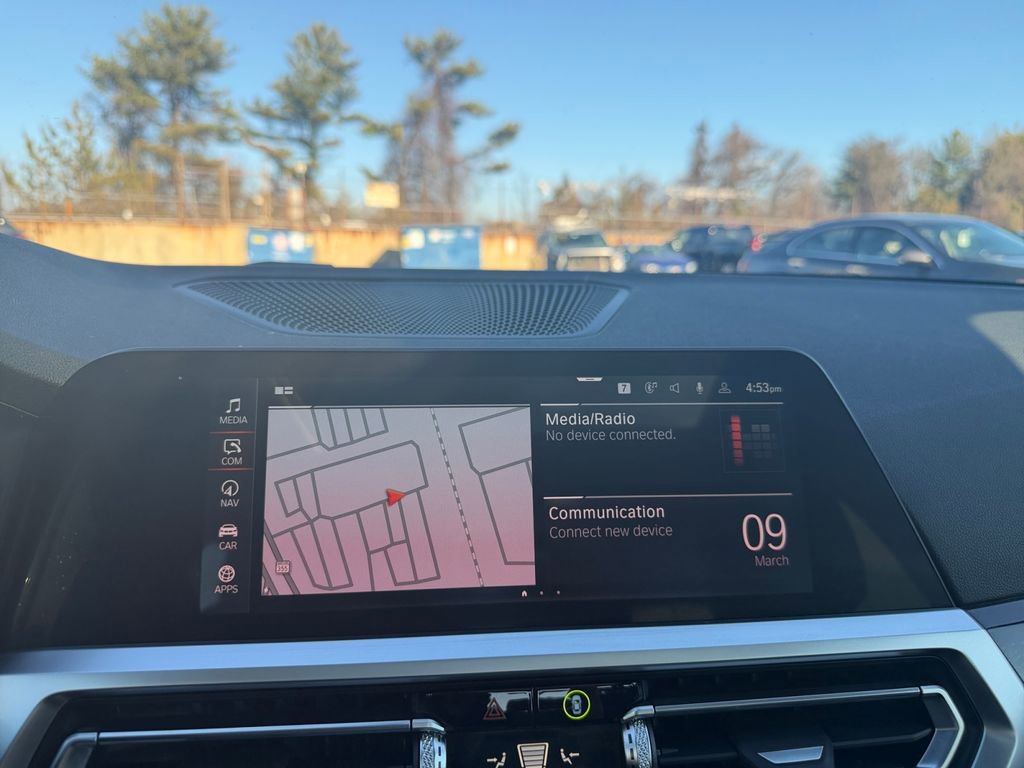 Used 2021 BMW 330i xDrive Sedan w/ Convenience Package image 27