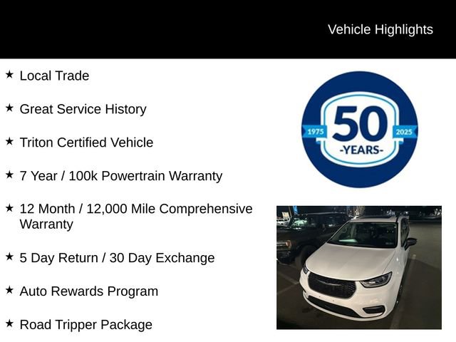 Used 2024 Chrysler Pacifica Touring-L w/ Road Tripper Package image 5