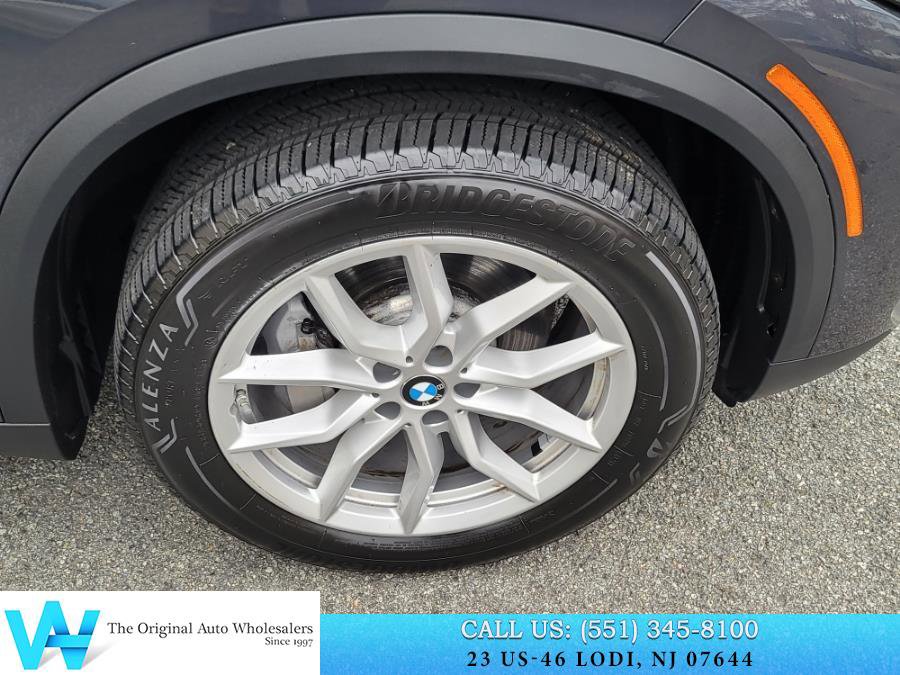 Used 2021 BMW X5 xDrive40i w/ Convenience Package image 17