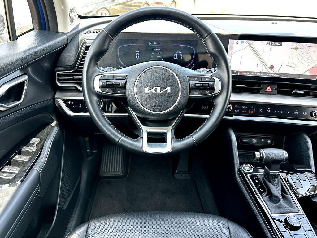 Used 2023 Kia Sportage EX image 22