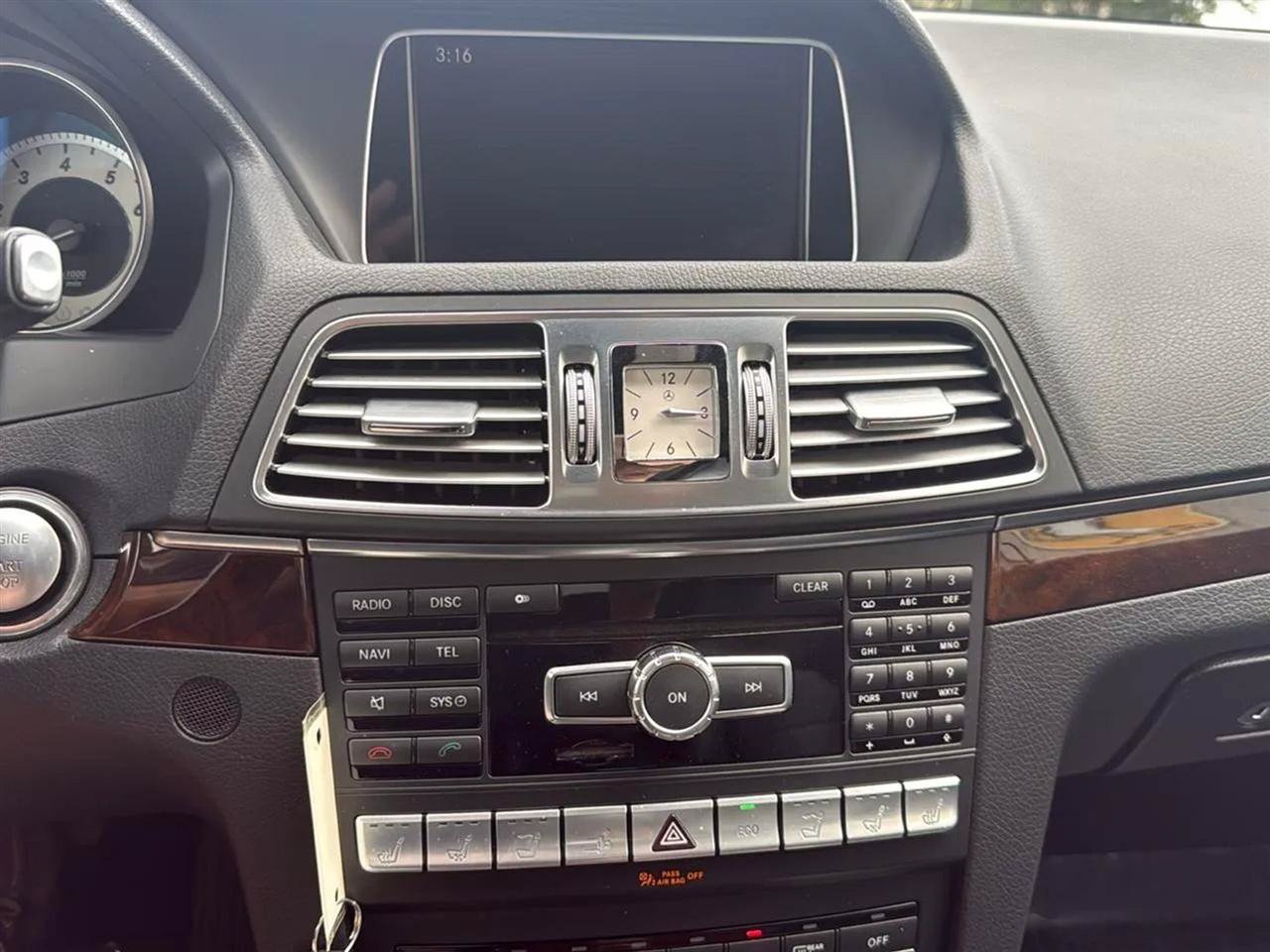 Used 2014 Mercedes-Benz E 550 Cabriolet image 27