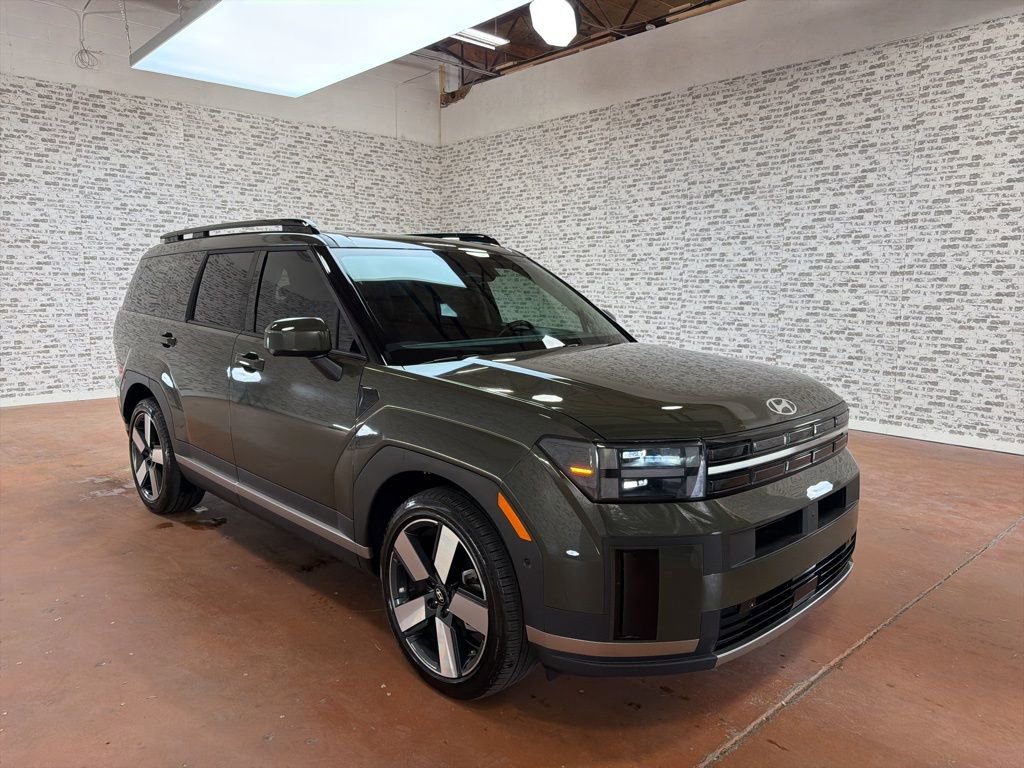 Used 2024 Hyundai Santa Fe Limited image 1