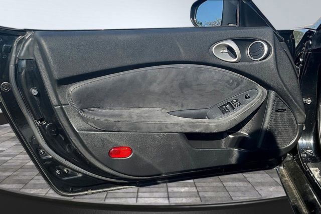 Used 2012 Nissan 370Z Touring w/ Sport Pkg image 18