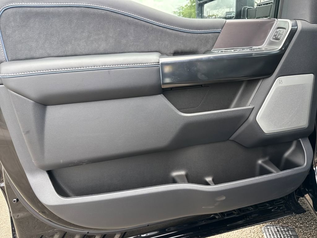 New 2026 Ford F350 Platinum image 21