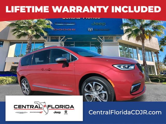 New 2026 Chrysler Pacifica Pinnacle w/ Trailer Tow Group