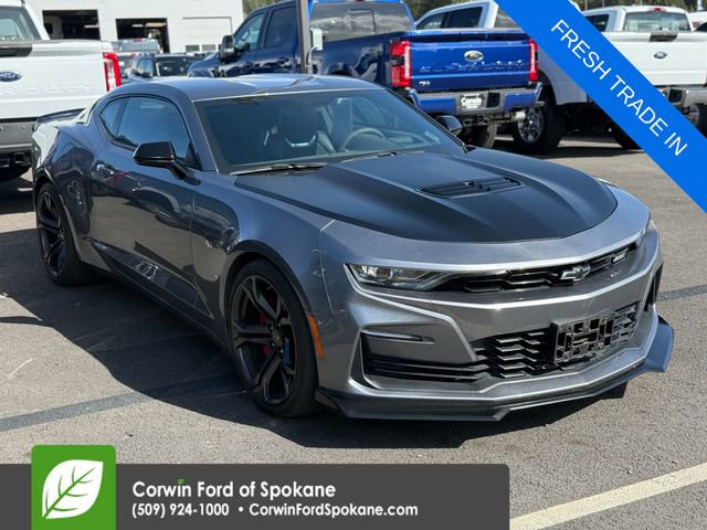 Used 2020 Chevrolet Camaro SS image 1