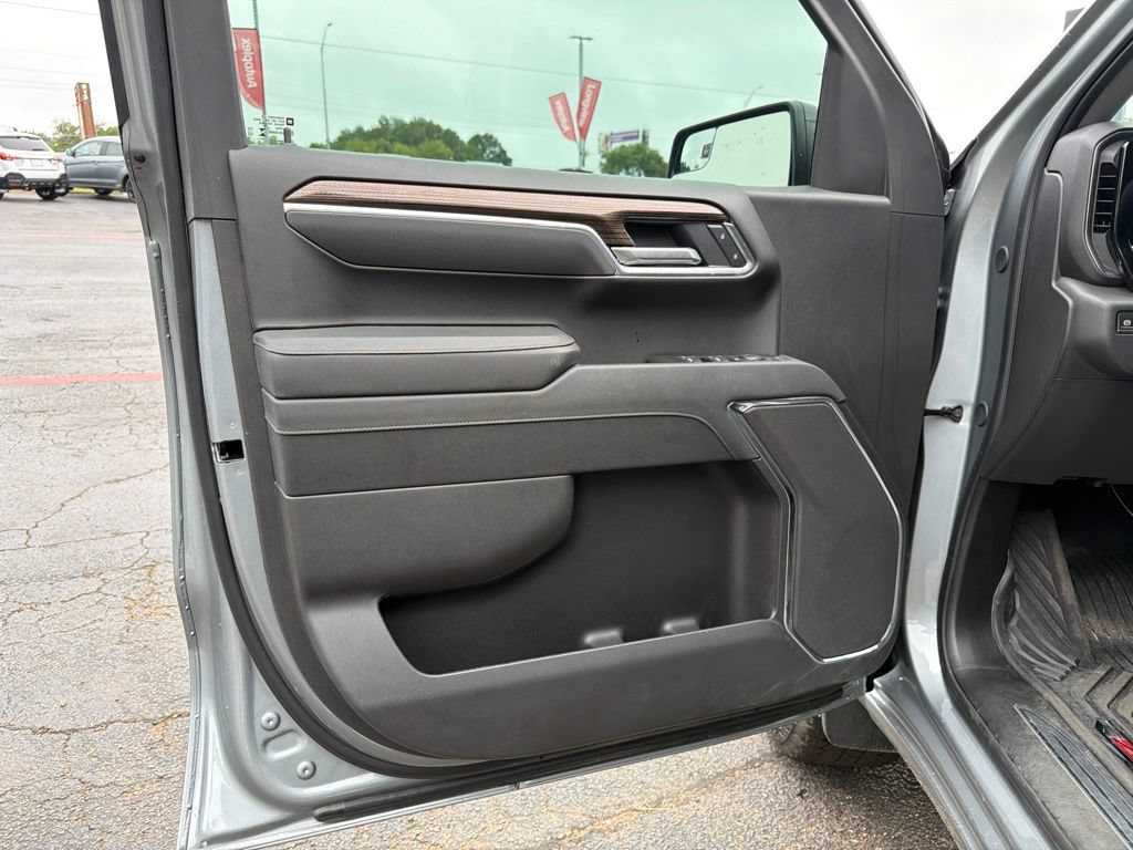 Used 2026 Chevrolet Silverado 1500 LT Trail Boss AWD/4WD image 10