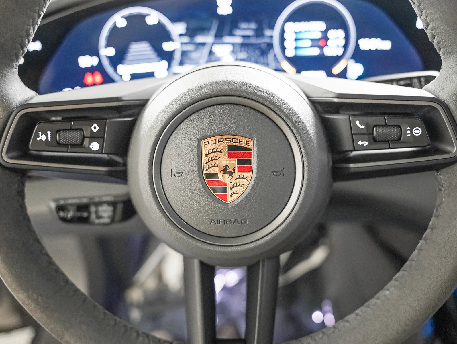 Certified 2024 Porsche Taycan 4S w/ Technology Package (P6F) image 16