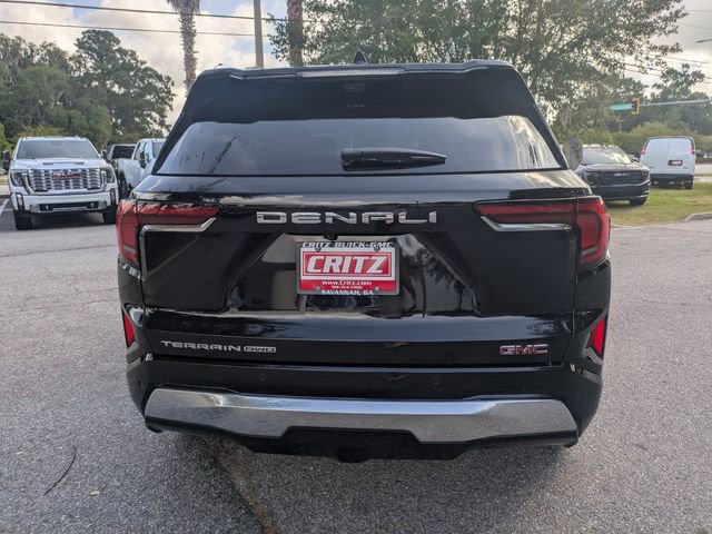 New 2026 GMC Terrain Denali w/ LPO, Floor Liner Package AWD/4WD image 5