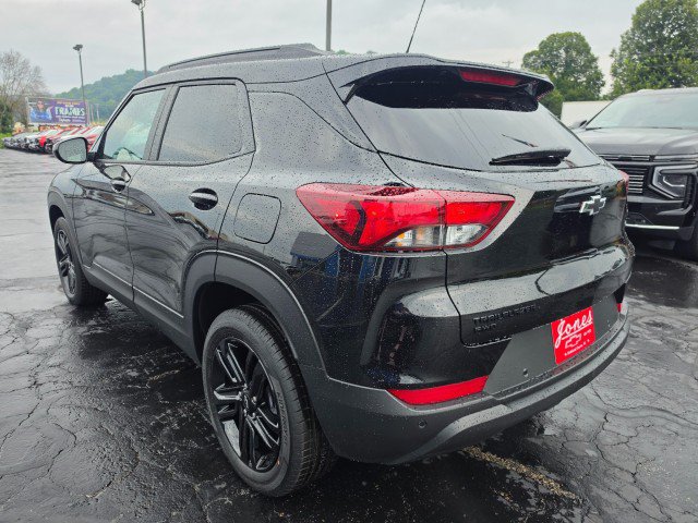 New 2026 Chevrolet TrailBlazer LT AWD/4WD image 3