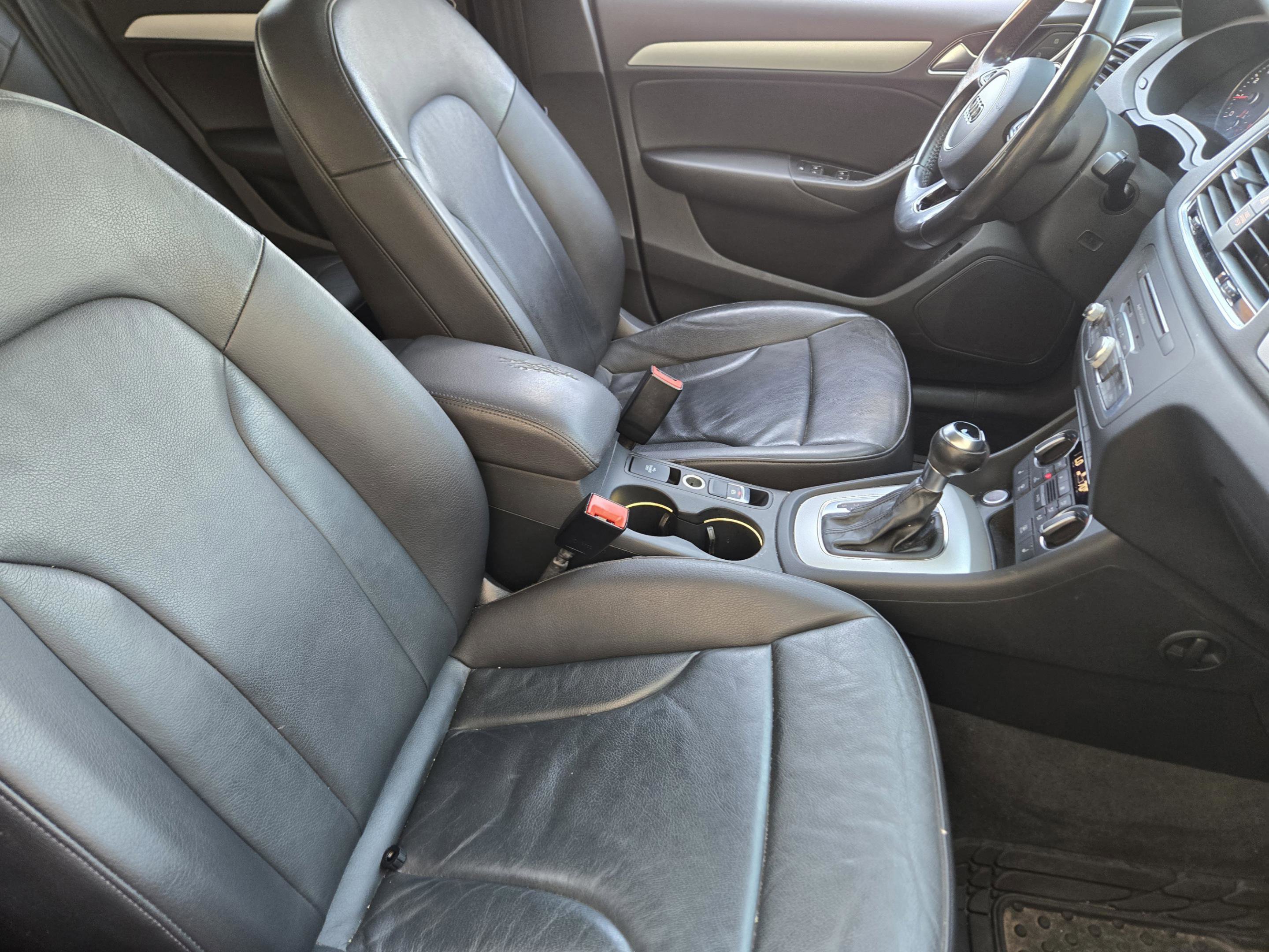 Used 2017 Audi Q3 2.0T Premium w/ Convenience Package FWD image 12